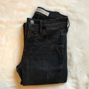 GAP grey distressed inner cozy legging jeans
